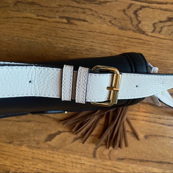 Unique tri-colored Neiman Marcus shoulder bag - black, brown, and cream leather - Picture 16 of 16